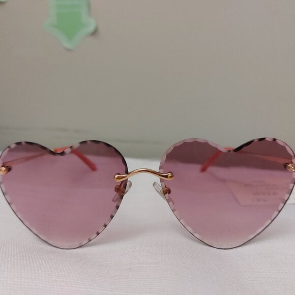 Foster Grant Pink Rimless Heart Shaped Fun Sunglasses CAT 2 AH0124 Modern Cute - Picture 3 of 9